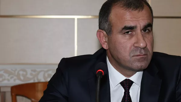 Ҳисоботи Додситони кулли кишвар назди вакилон