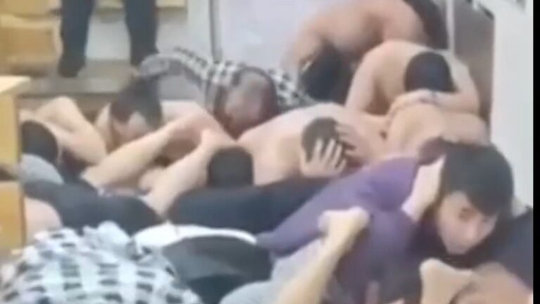 Фавтидани як зодаи Тоҷикистон дар пайи ташдиди “рейдҳо” дар Русия