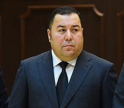 Раиси фурӯдгоҳи Душанбе бо иттиҳоми дуздии пули калон боздошт шуд