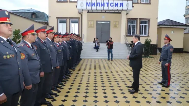 Шиканҷагаронро ба ҷавобгарӣ мекашанд?